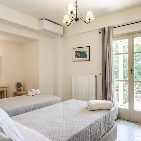 Levanda Elia Villa *